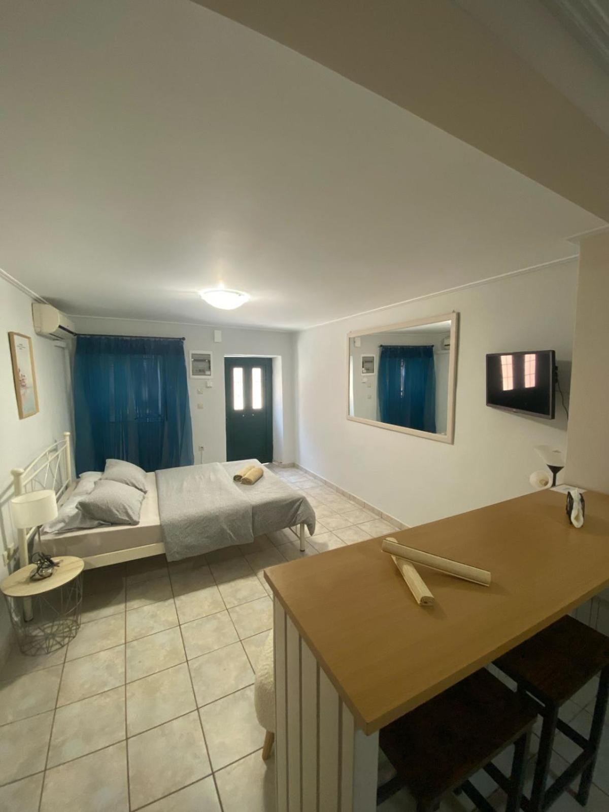 M&C Studio Mantouki Corfu  Екстериор снимка